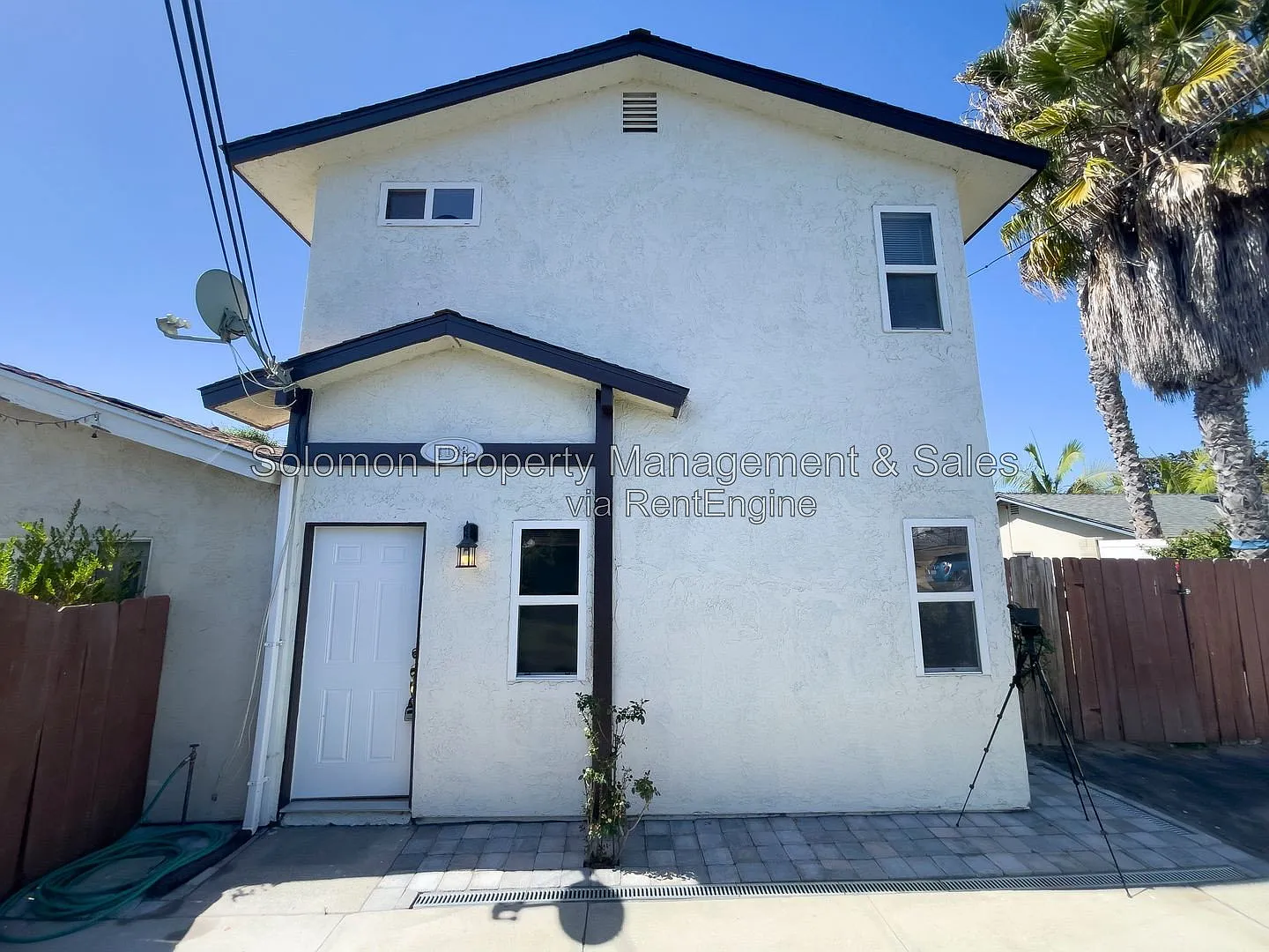 2 bed, 2.5 bath, 1122 sqft, $3,795 — Photo 2