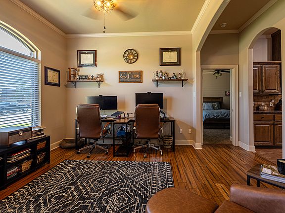 4th image of 6305 77th St