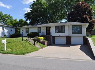 1514 Frankie Ln, Saint Joseph, MO 64503