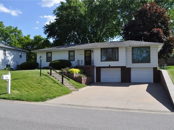 1514 Frankie Ln, Saint Joseph, MO 64503