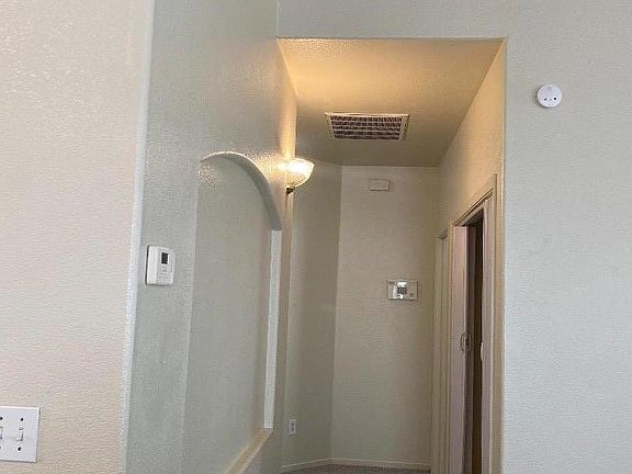 4th image of 705 Brittanyann Ln