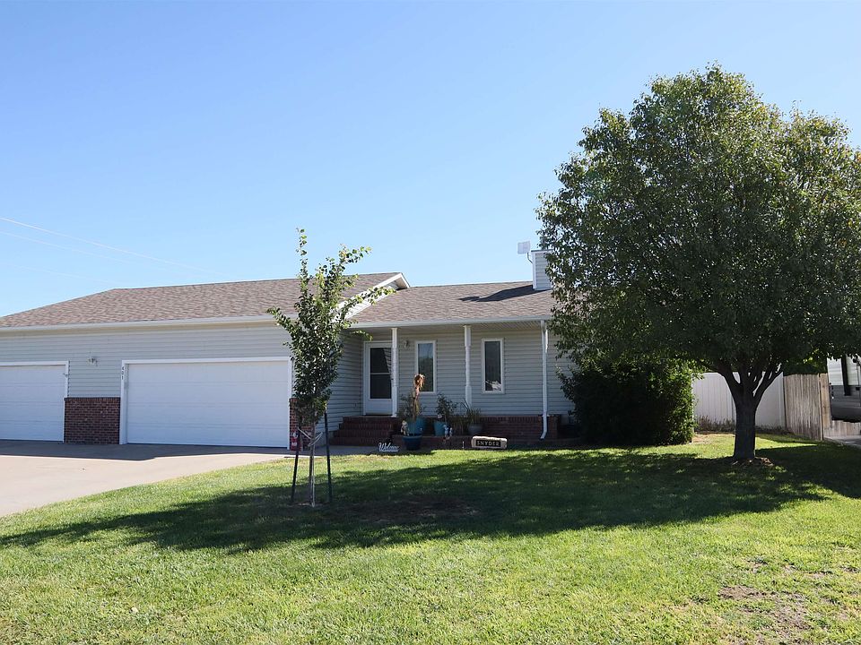 1st image of 401 Runyan Ave