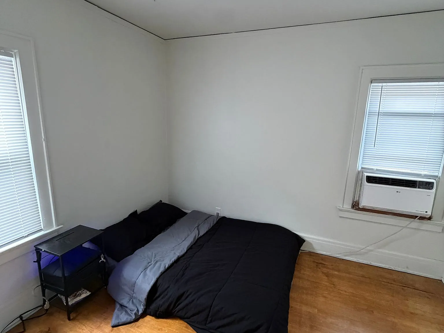 3 bed, $1,695 — Photo 2