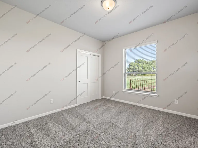 9512 Swenson Ln — Photo 27