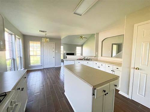 3rd image of 19730 Brisbane Meadows Dr
