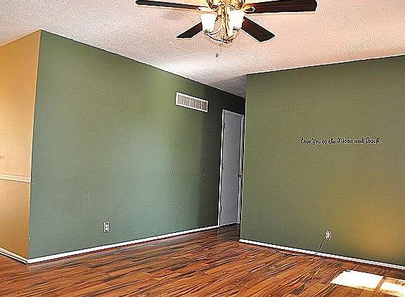 4th image of 5613 Beechwood Blvd