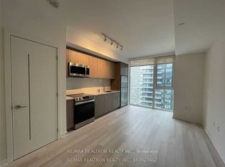 357 King St W #3206, Toronto, ON M5V 1K1