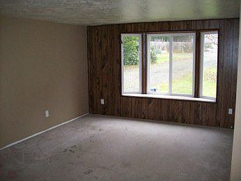 4th image of 40 SE Glen Pl