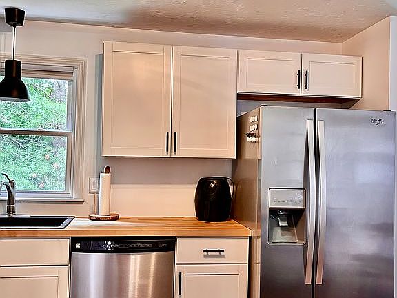 Stainless appliances 