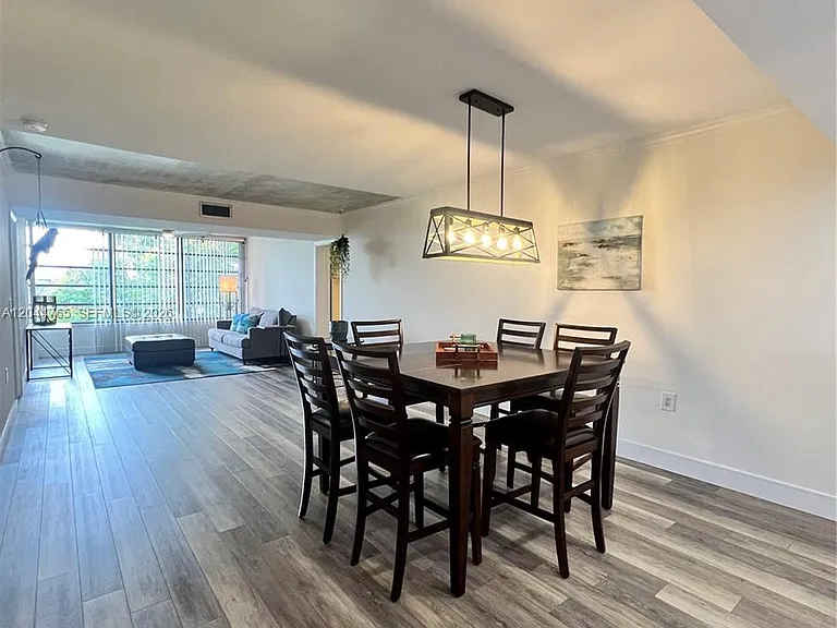 1705 Whitehall Dr #403 — Photo 11