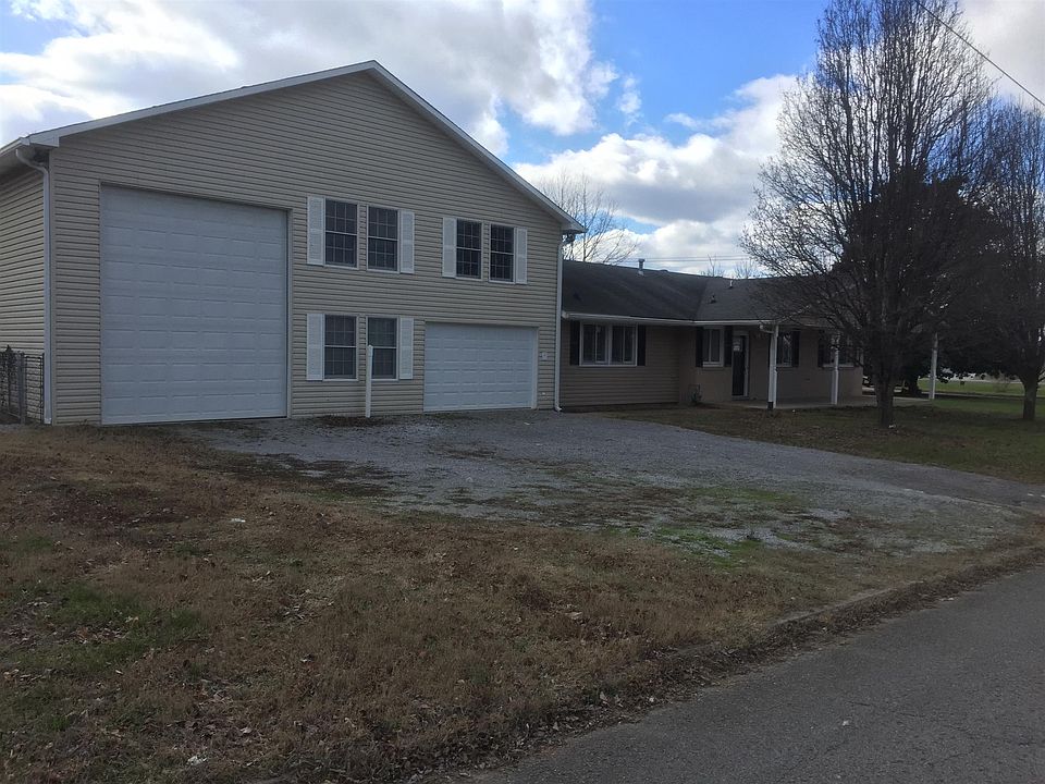 1st image of 103 Arnold Dr