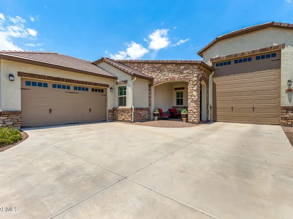 17288 W LAURIE Lane, Waddell, AZ 85355