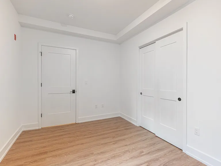 1519 Ridge Ave #503 — Photo 2