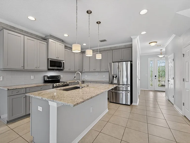 8108 Muddy Pines Pl #8108 — Photo 7