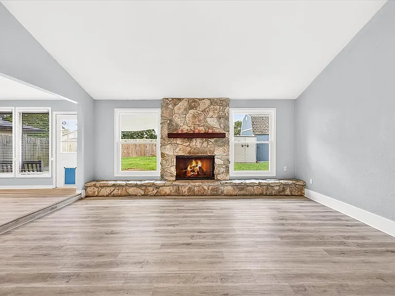 1749 S Dawn Breeze Dr — Photo 6