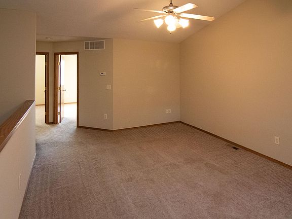 2nd image of 8722 W Havenhurst Ct