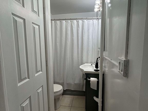 5th image of 627 Mamaroneck Ave