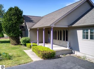 1381 Martin Dr, Frankfort, MI 49635