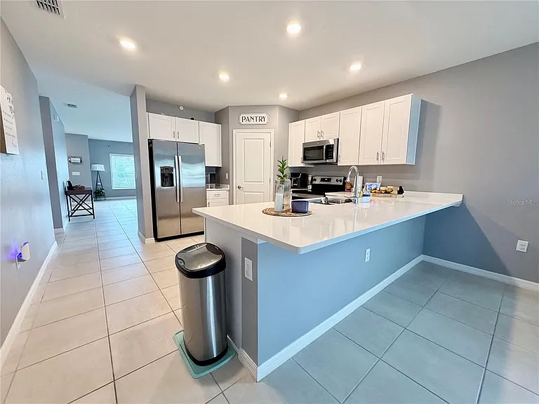 2531 Driftwood St — Photo 6