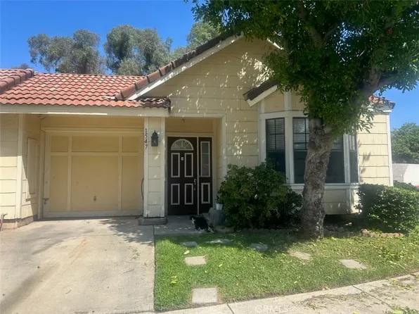 1547 Club Dr, Pomona, CA 91768