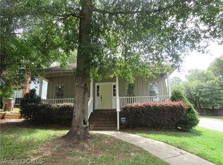 985 Dickenson Ave, Mobile, AL 36609