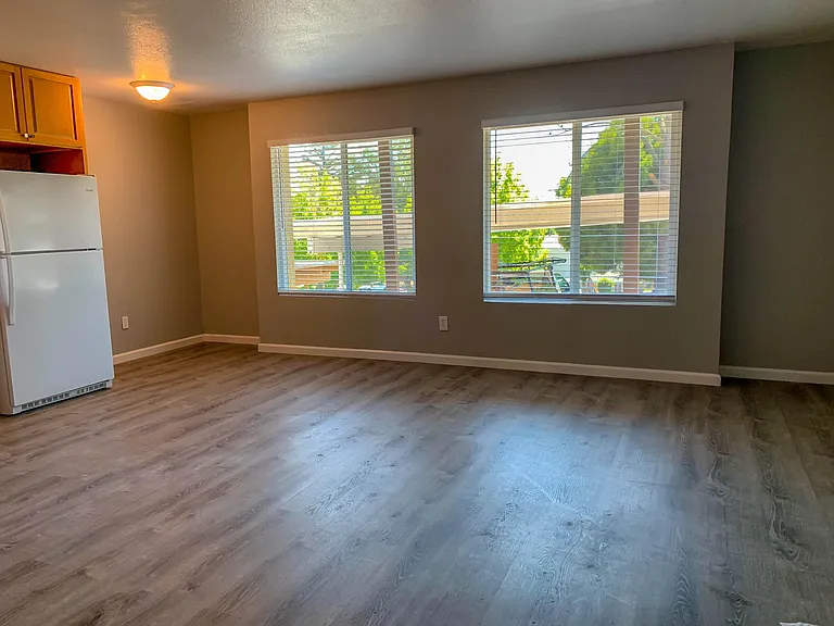 112 Kathy Ellen Dr #2 — Photo 3