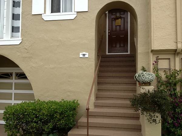 2nd image of 44 Juanita Way