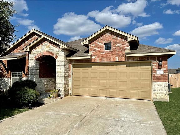 2nd image of 312 Quarry Ln