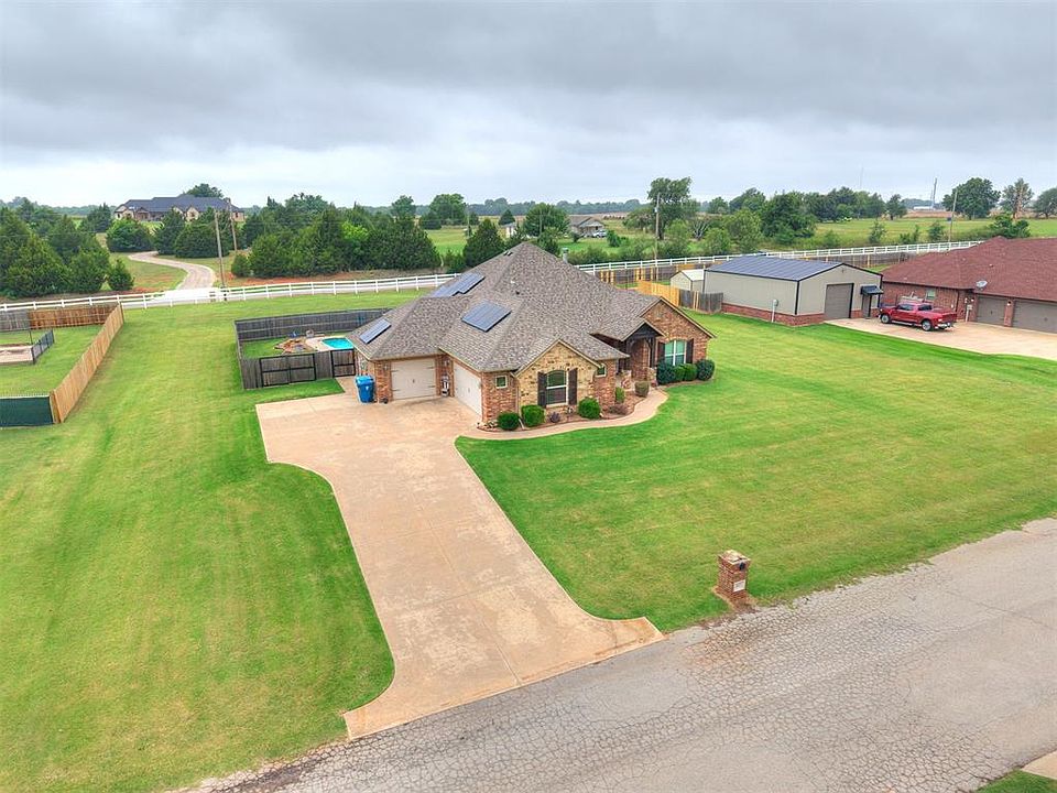 1st image of 507 Arrowhead Dr
