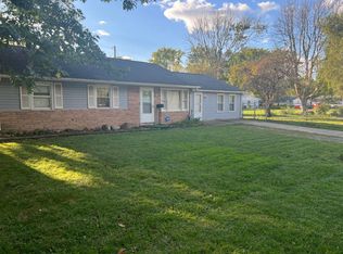 1431 Holly Hill Dr, Champaign, IL