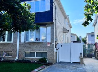 72 Chestnut Ave, Staten Island, NY 10304