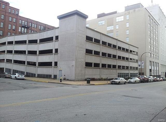 1st image of 1523-1535 Locust St #60