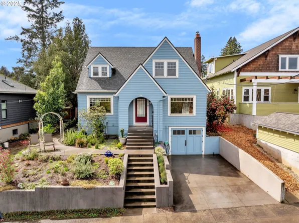 605 SE 70th Ave, Portland, OR 97215