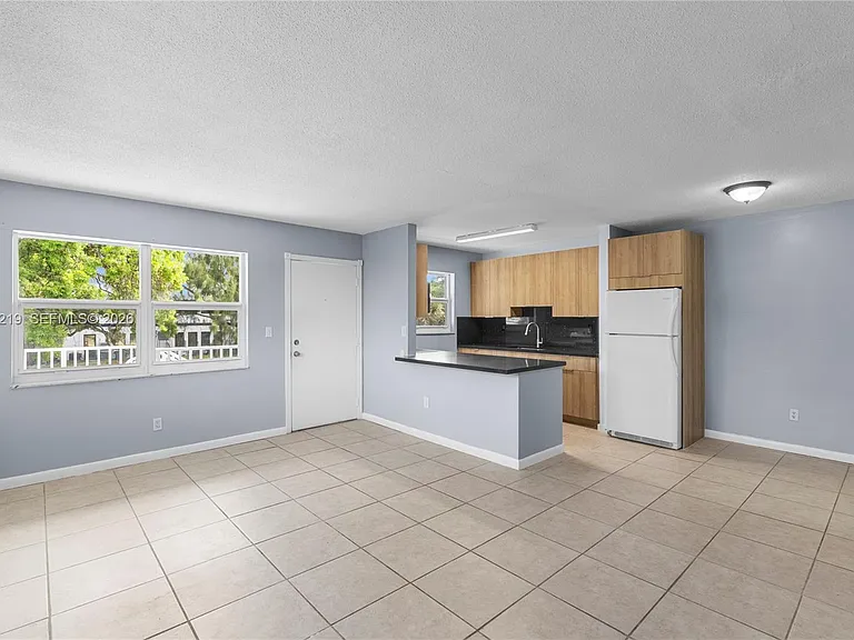 3265 Griffin Rd #206 — Photo 5