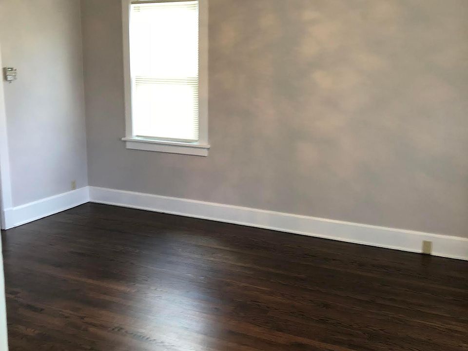 2nd image of 1315 Cleveland Ave