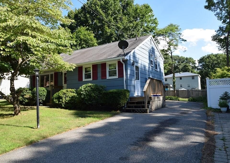 1st image of 44 Maitland Ave