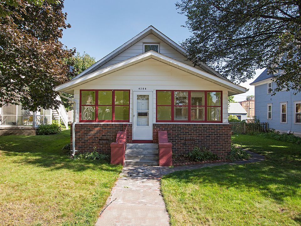 1st image of 4206 Emerson Ave N