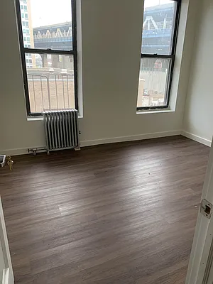 Rented by D H Realty & Management Inc | media 6