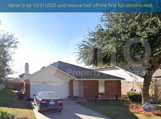 4909 Parkview Hills Ln, Fort Worth, TX 76179
