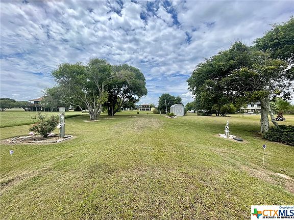 4th image of 574 Swallow Dr