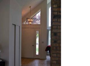 19 Corral Dr, Penfield, NY 14526