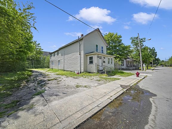 2nd image of 207 Bell Street