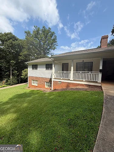 402 Skyline Dr Photo 1