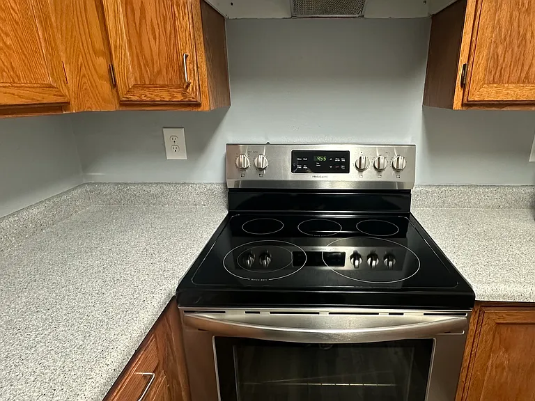 1077 Acapulco Ct #90 — Photo 6