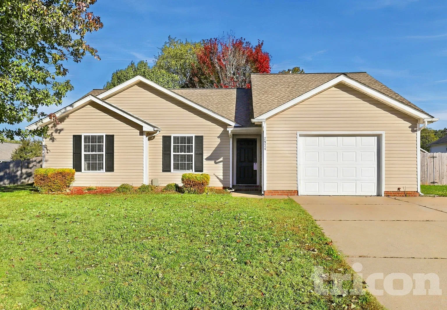 2934 Firethorn Drive High Point NC — Photo 1
