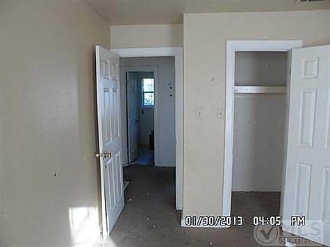 3rd image of 1102 Stanwyck Ave