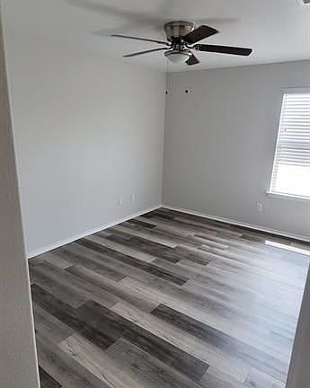 5th image of 12200 Ferrystone Cv