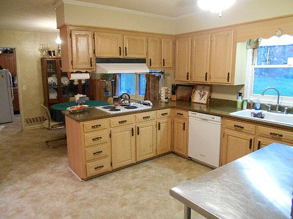 2nd image of 187 Berry Mountain Dr