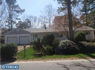 217 E Collings Dr, Williamstown, NJ 08094