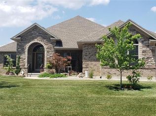 119 Eagle Ridge Dr, Carlisle, OH 45005